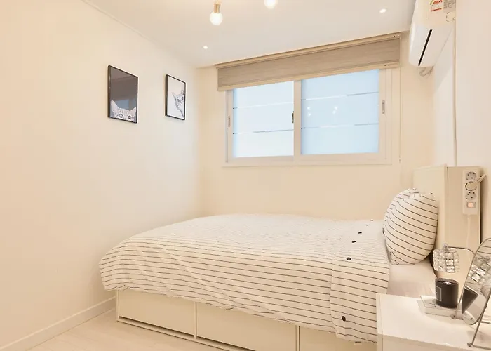 Naon Apartamento